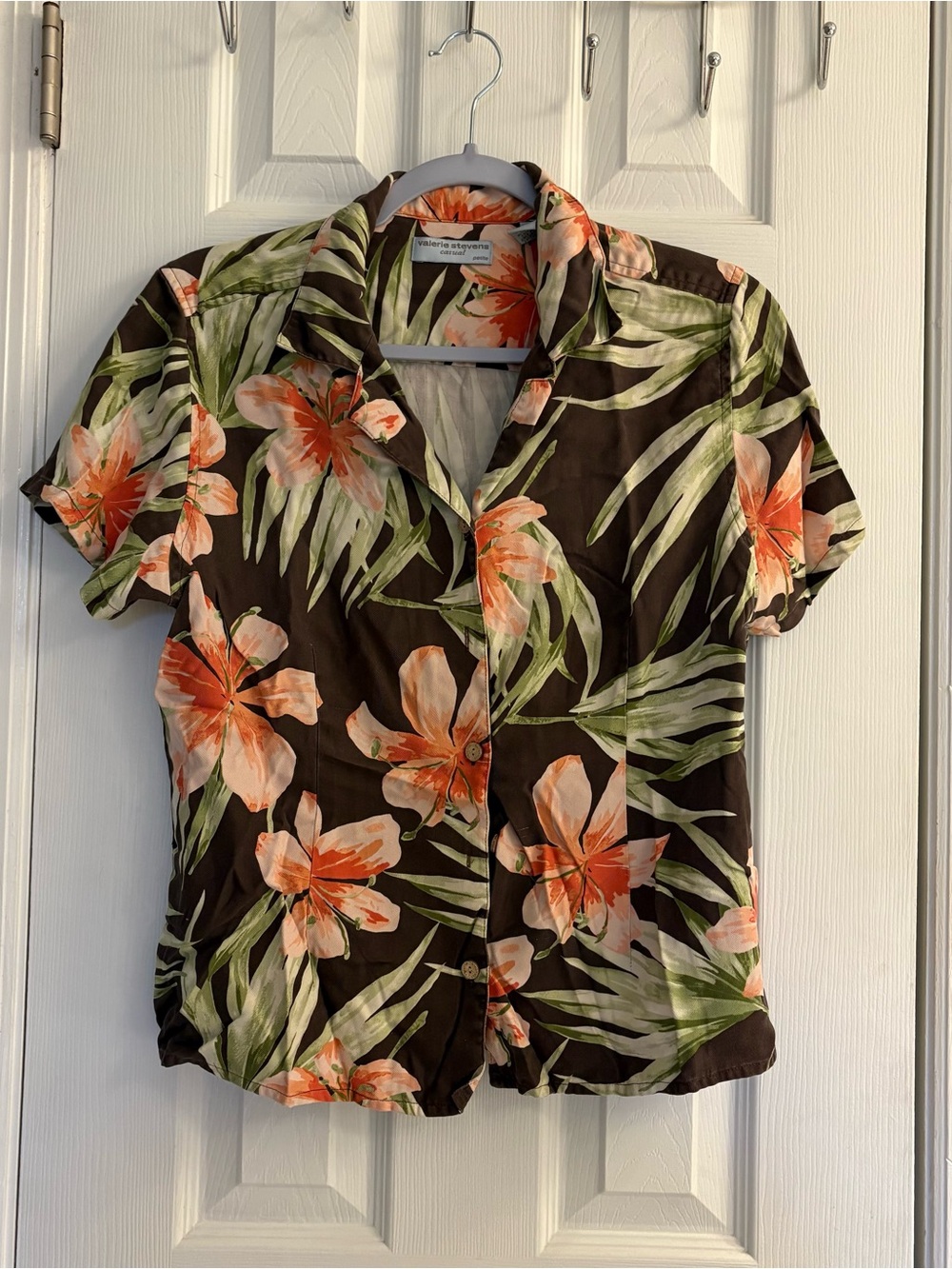 Vintage Valerie Stevens Vintage Hawaiian Shirt Womens PL Brown Coral 100% Silk.